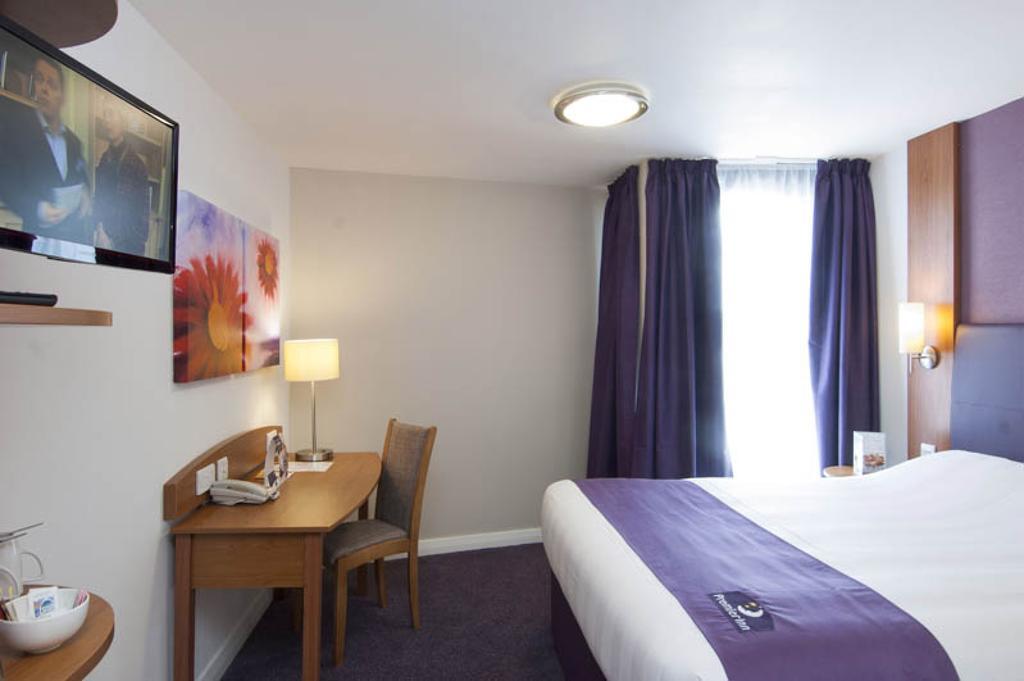 Premier Inn Marlow Marlow  Room photo