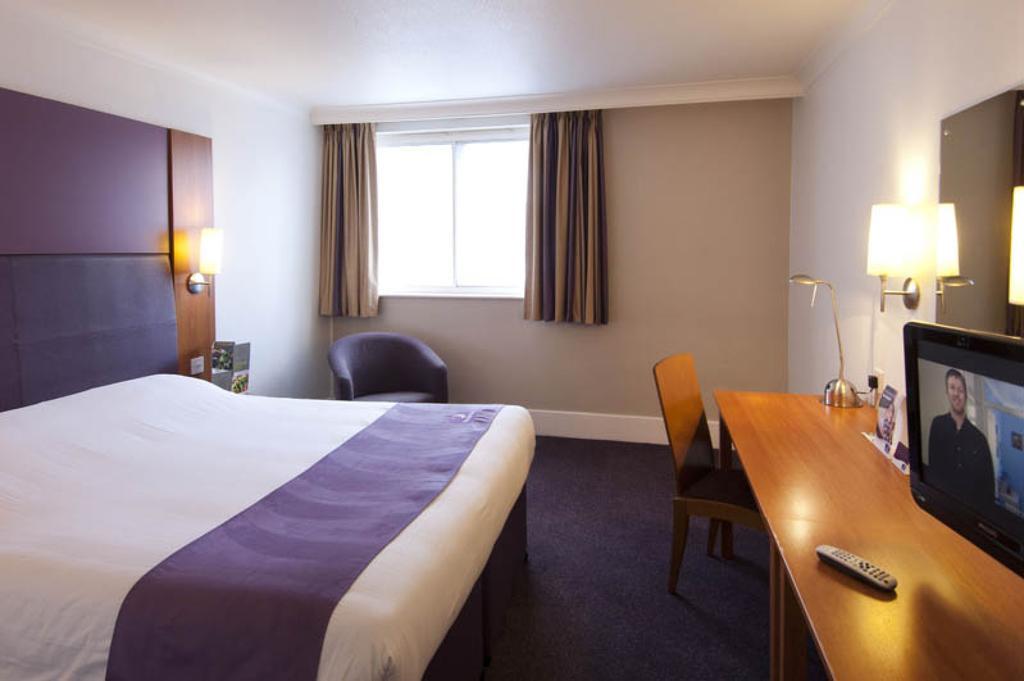 Premier Inn Marlow Marlow  Room photo